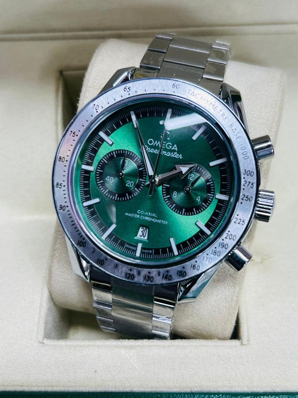 Omega Speedmaster Green Dial Stainless Steel Watch | HS Store HS STORE
