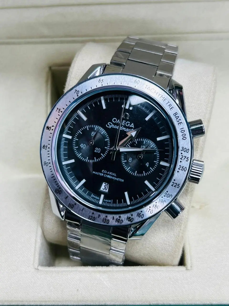 Omega Speedmaster Black Dial Stainless Steel Watch | HS Store HS STORE