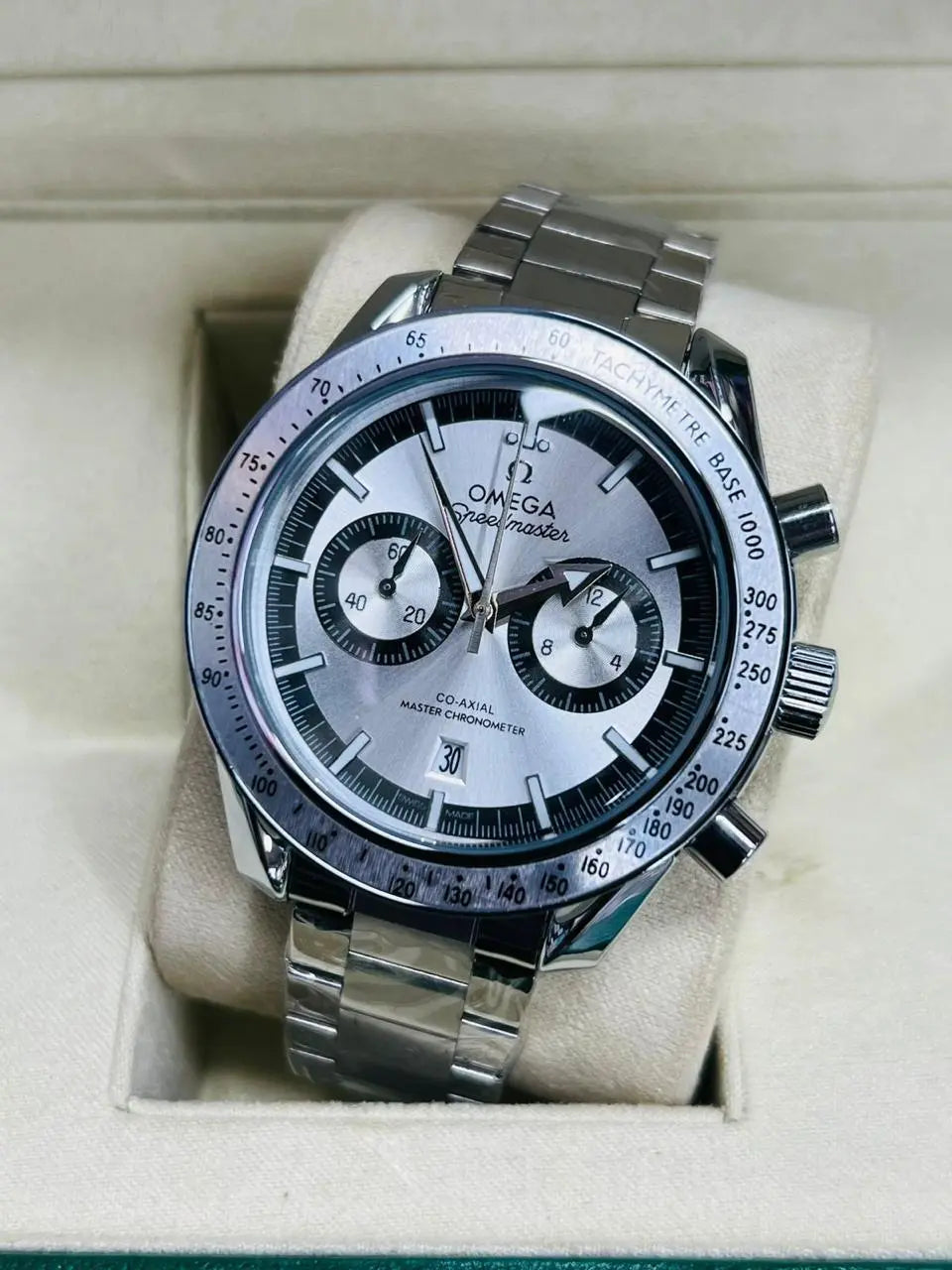 Omega Speedmaster Silver Dial Stainless Steel Watch | HS Store HS STORE