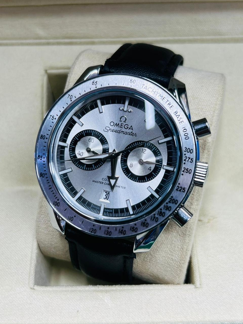 Omega Speedmaster Silver Dial Leather Watch | HS Store HS STORE